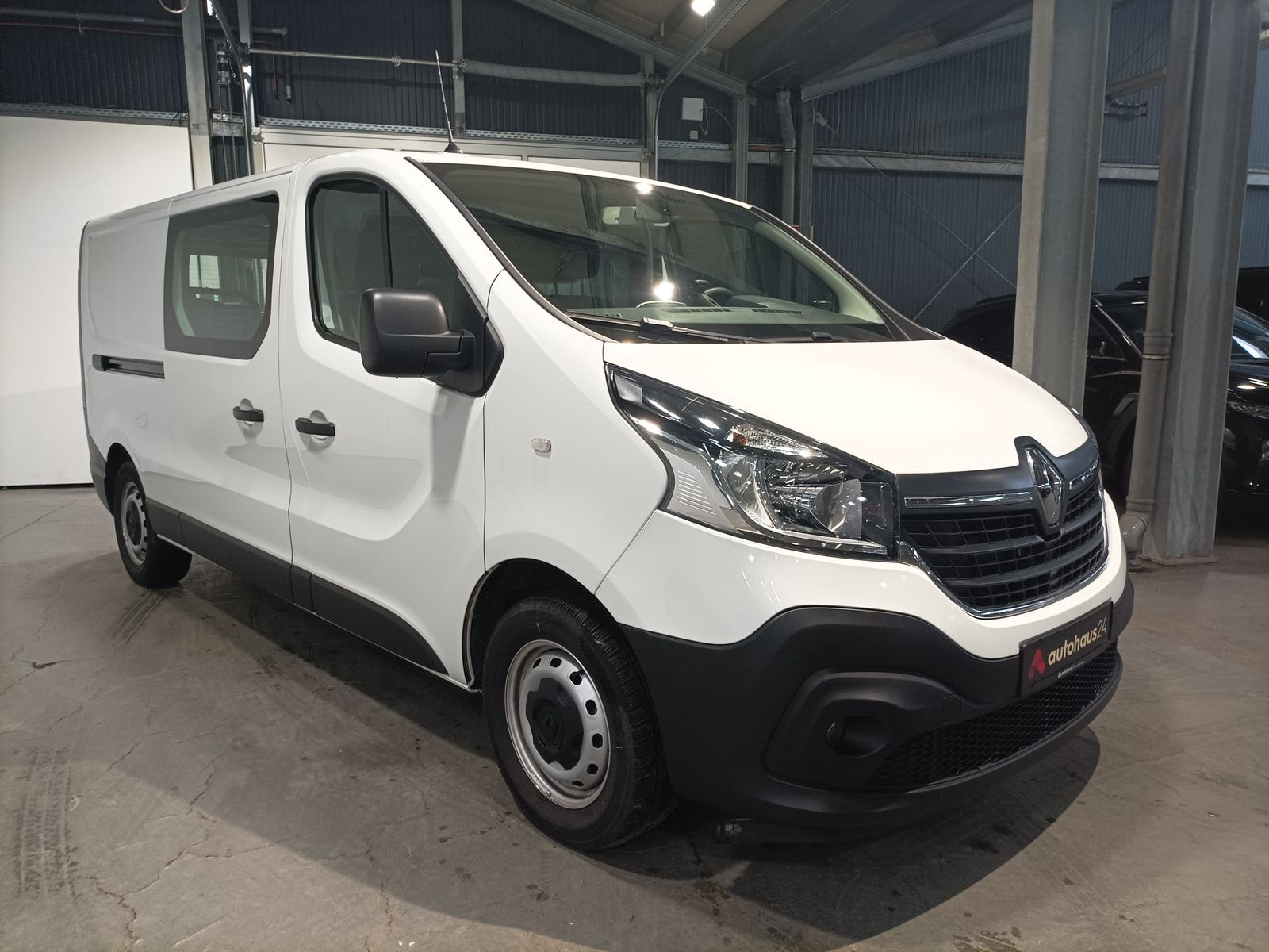 Renault Trafic Transporter RENAULT Trafic L2H1 2.0 ENERGY dCi 145 Komfort Kastenwagen #1